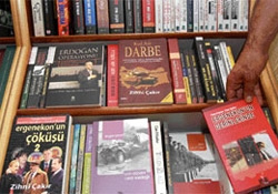 110 bin kişi kitap için TÜYAPta